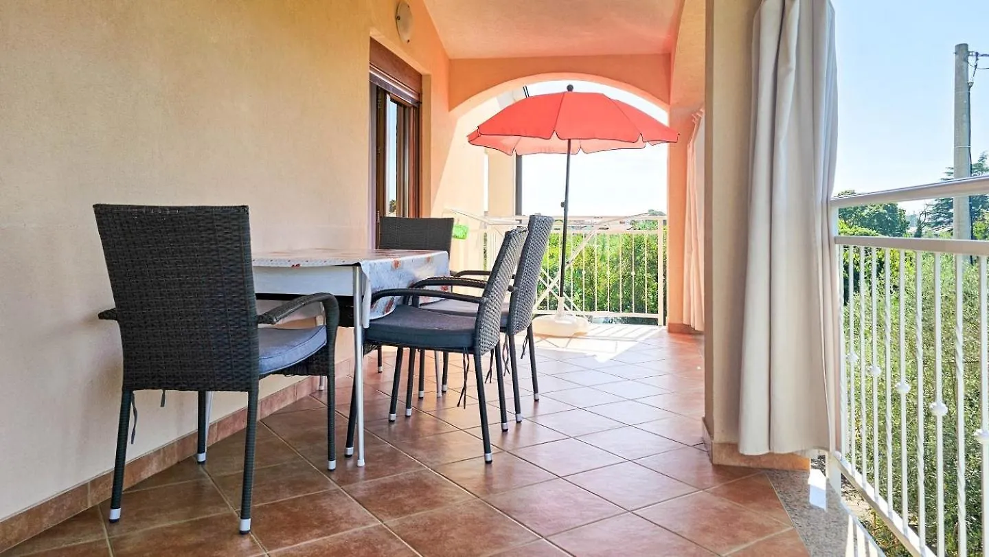 Viola One Apartman